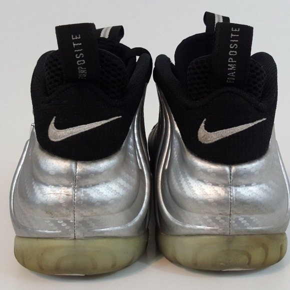 Nike Air Foamposite One Metallic Silver Men Sz 10 - Picture 6 of 8